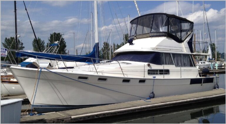 Bayliner 3870 Power Boat Specifications & Best Price