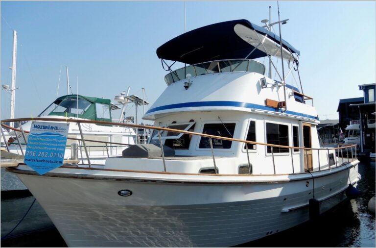 Ocean Alexander 38 Power Boat, Best Prices & Specs