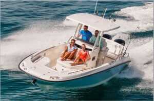 Boston Whaler Dauntless