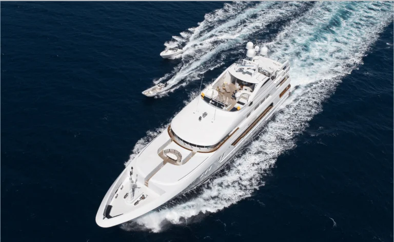 Mustique Yacht: Luxury Redefined