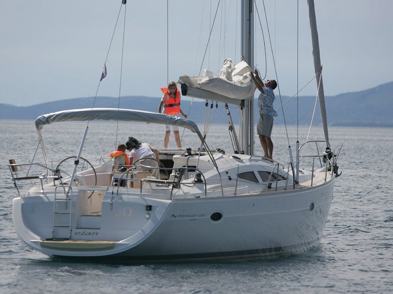 Exploring the Elan 434 Impression: Luxury Sailing at Its Finest 4 Elan 434 Impression For Sale