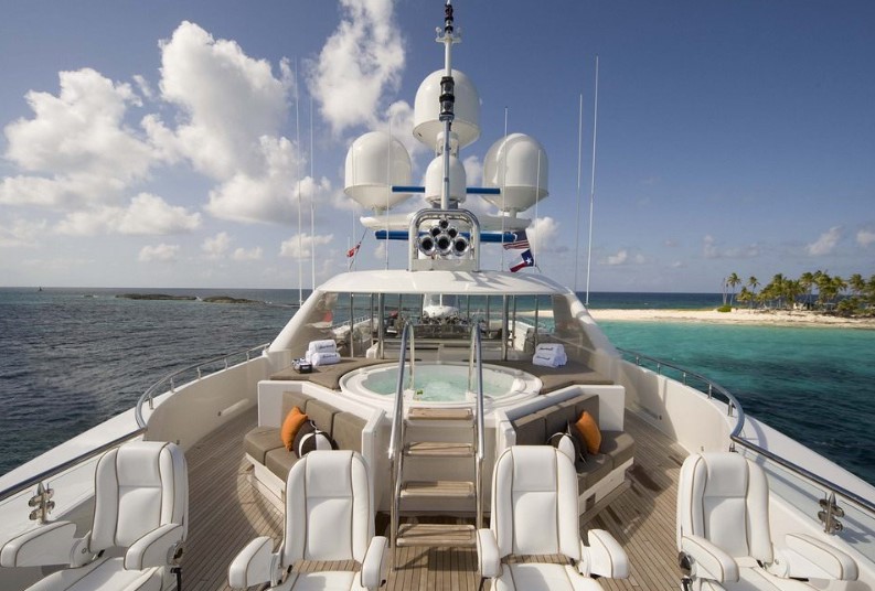 The Ultimate Guide to the Night Howl Yacht: Owner, Price, and Luxury Features 2 night howl yacht owner